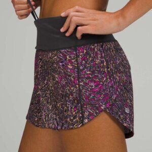 Lululemon Speed Up Shorts Topography Multi Graphite Grey sz 8